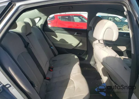 2016 Hyundai Sonata Se z USA, uszkodzony, nr VIN 5NPE24AFXGH362991